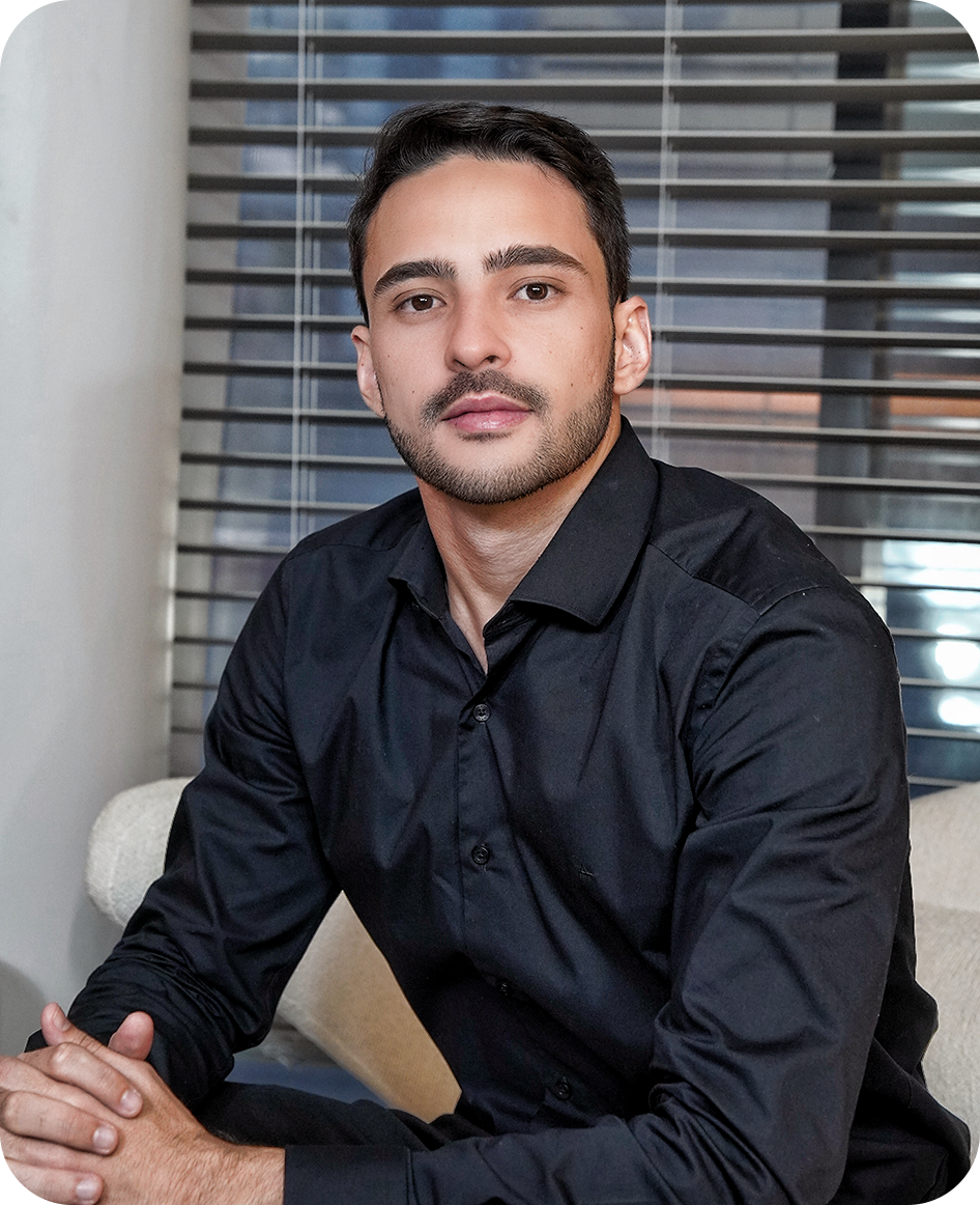 Dr. Caio Galvão
